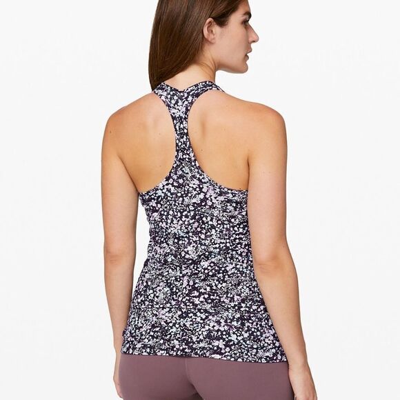 𝅺LULULEMON Cool Racerback size 4 in EUC - Picture 1 of 6